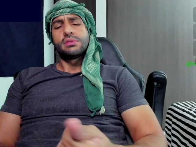 Handsoman11