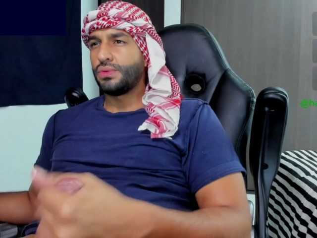 Handsoman11