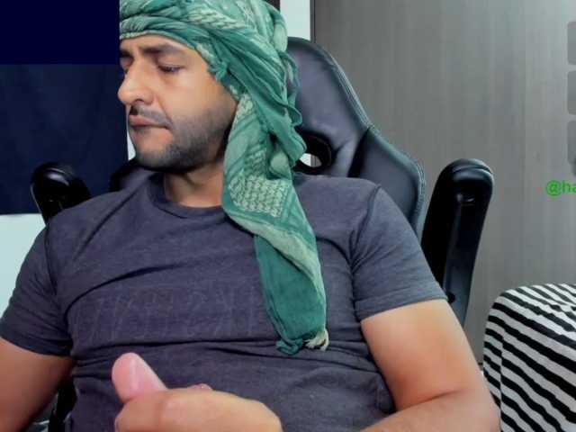 Handsoman11