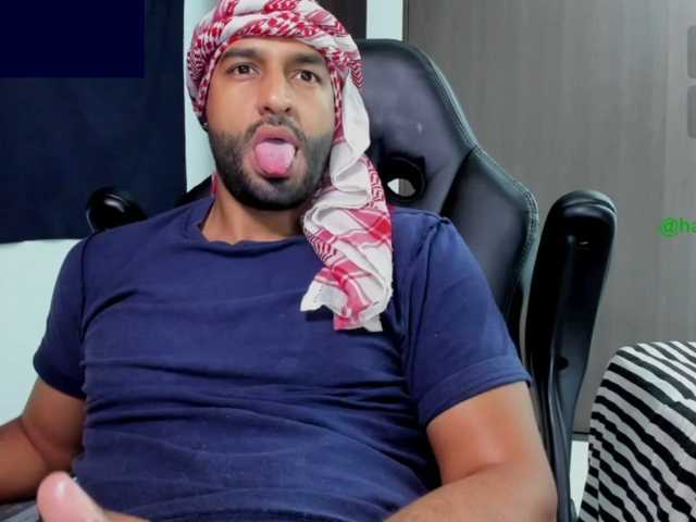 Handsoman11