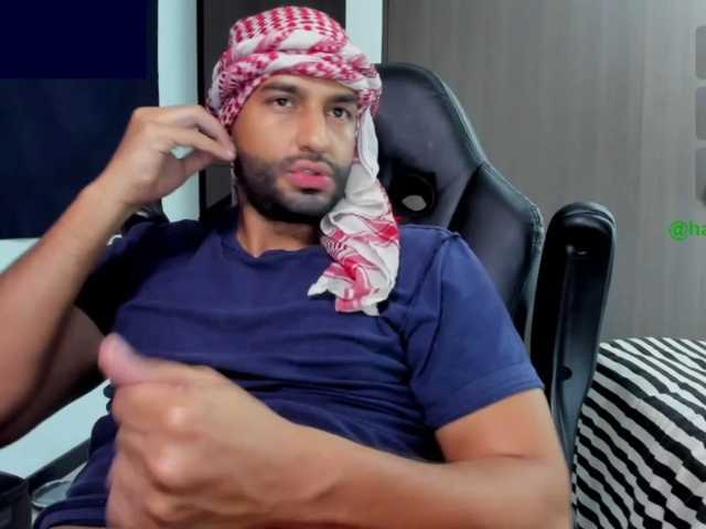 Handsoman11