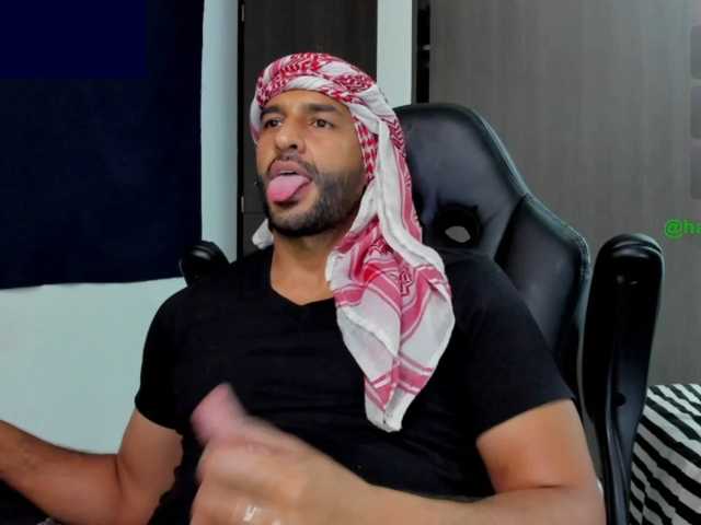 Handsoman11