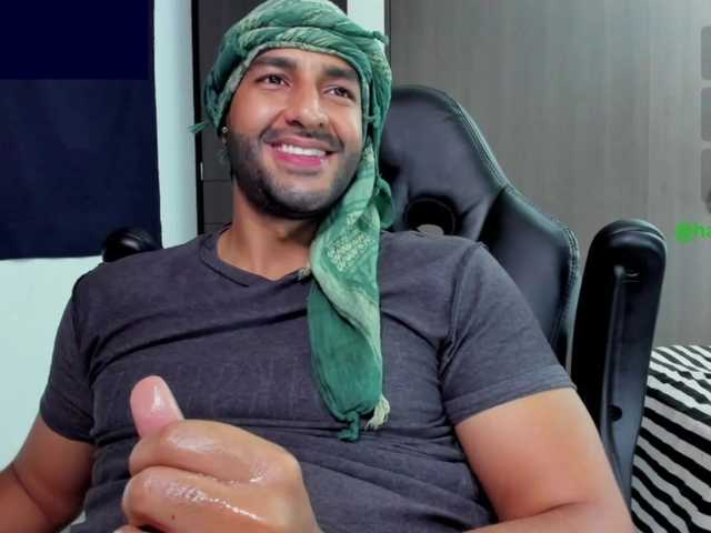 Handsoman11