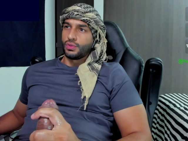 Handsoman11