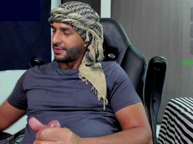 Handsoman11