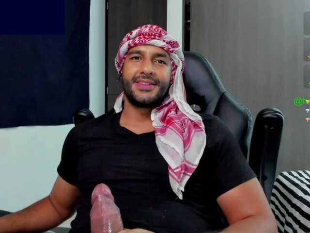 Handsoman11 live cam