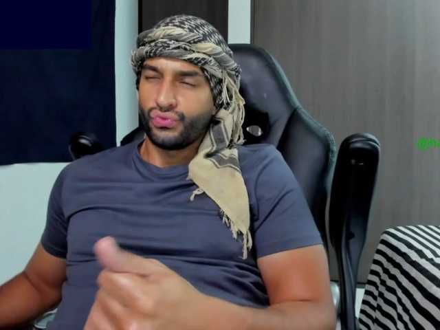 Handsoman11