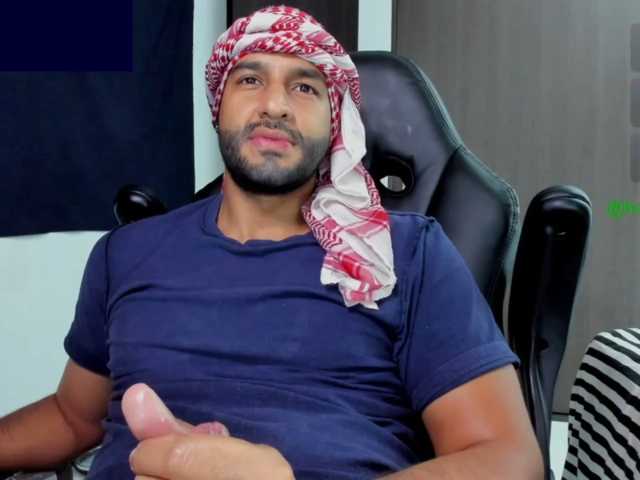Handsoman11