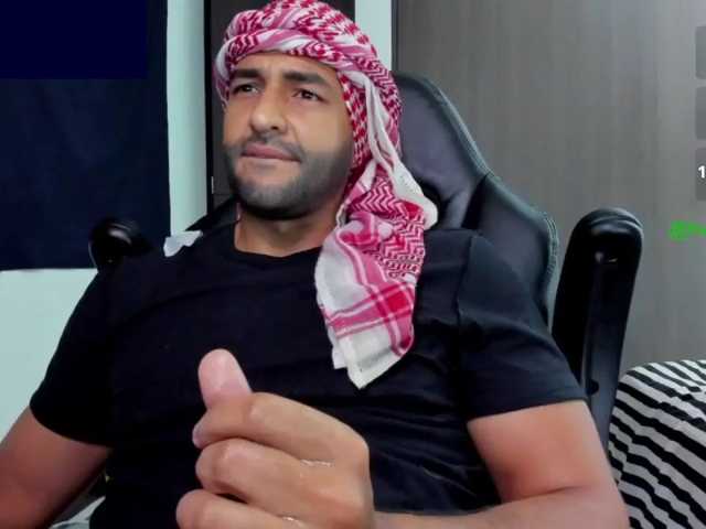 Handsoman11