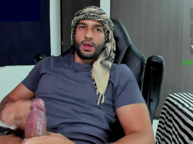 Handsoman11