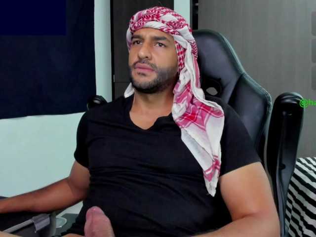 Handsoman11