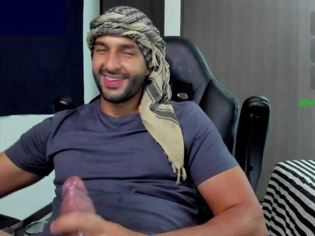 Handsoman11