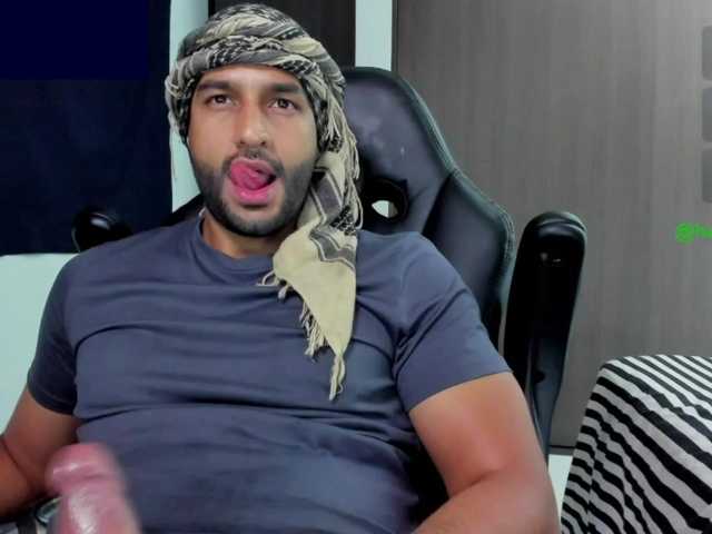 Handsoman11