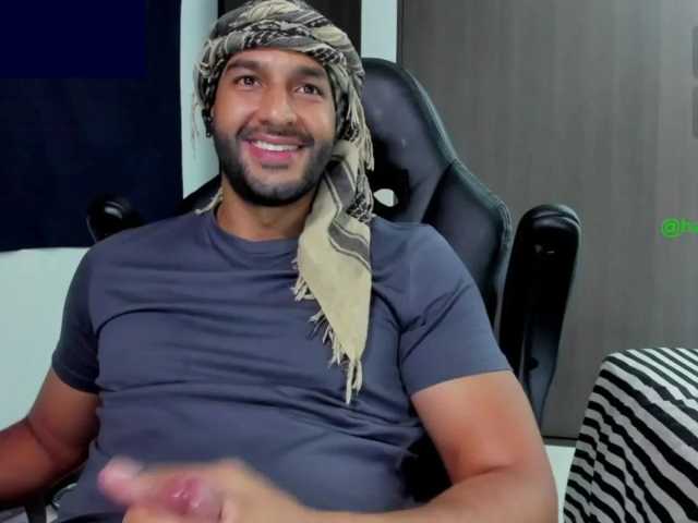 Handsoman11