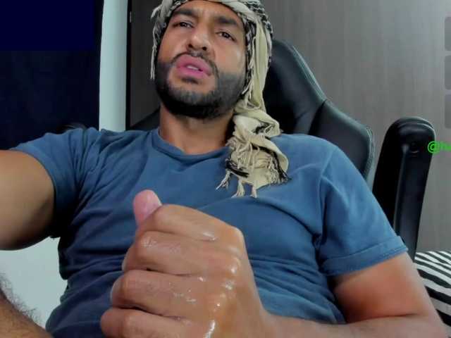 Handsoman11