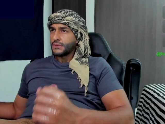 Handsoman11