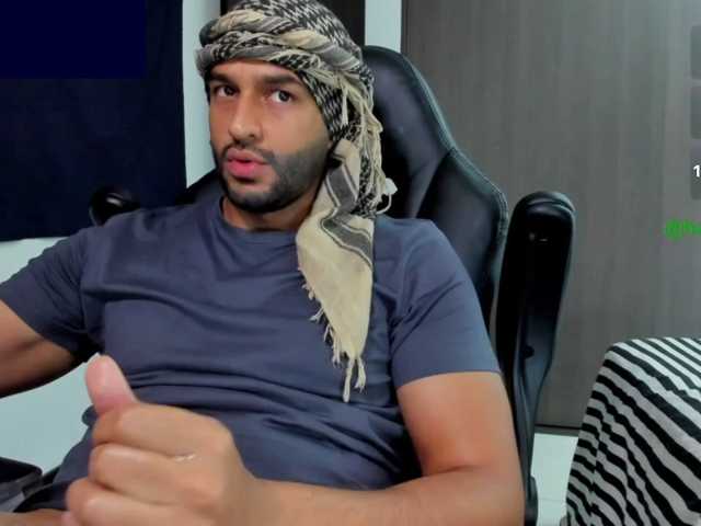 Handsoman11