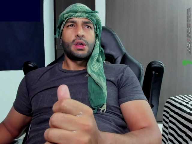 Handsoman11