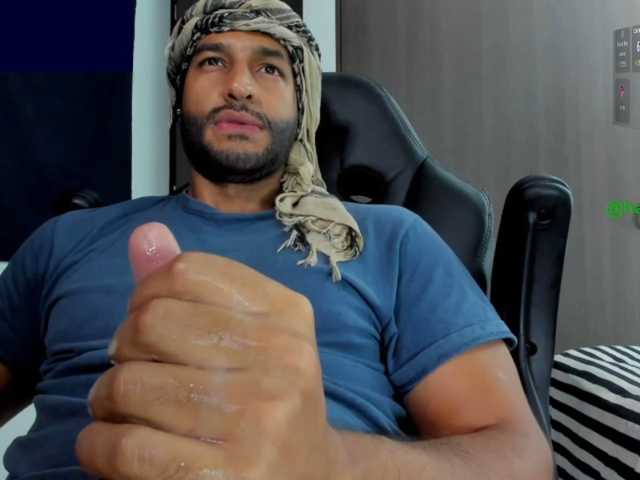 Handsoman11