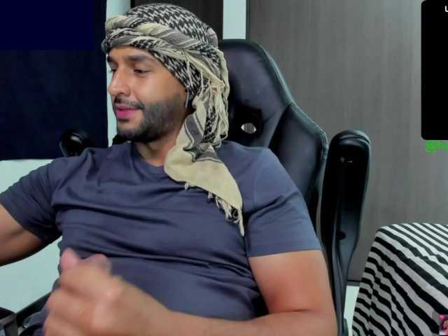 Handsoman11