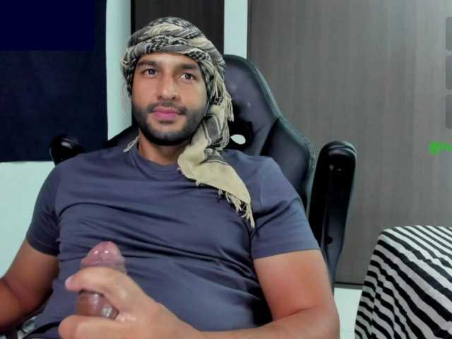 Handsoman11