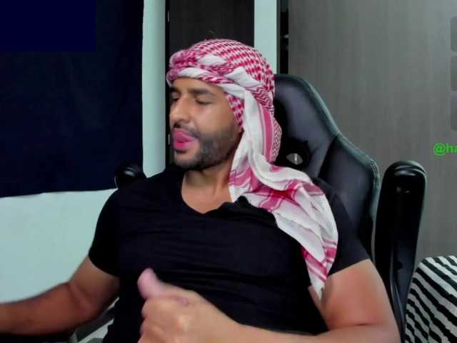 Handsoman11