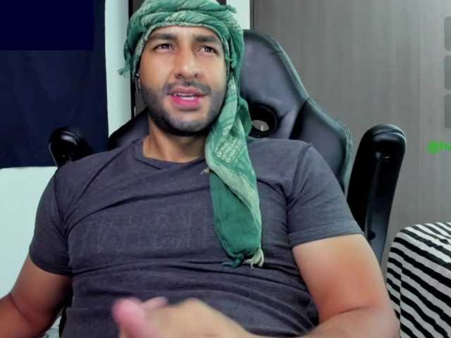Handsoman11