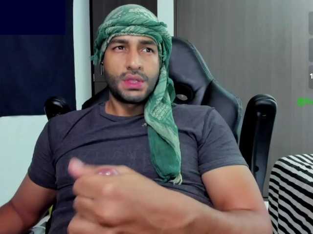 Handsoman11