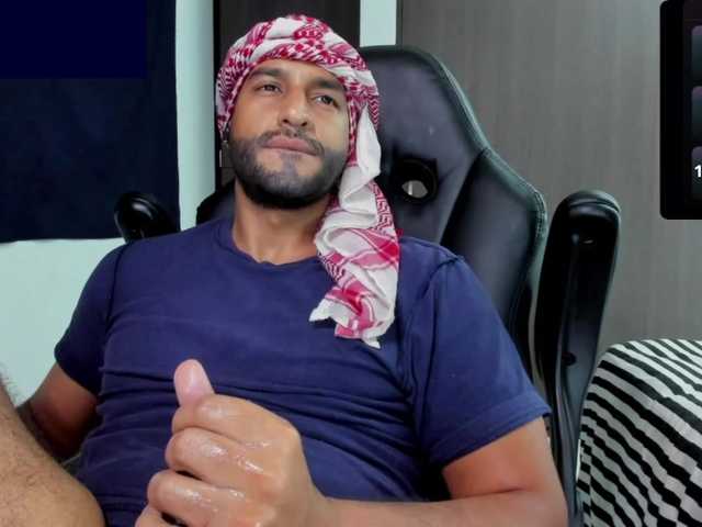 Handsoman11