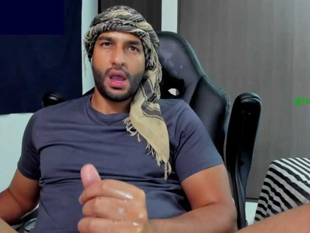 Handsoman11