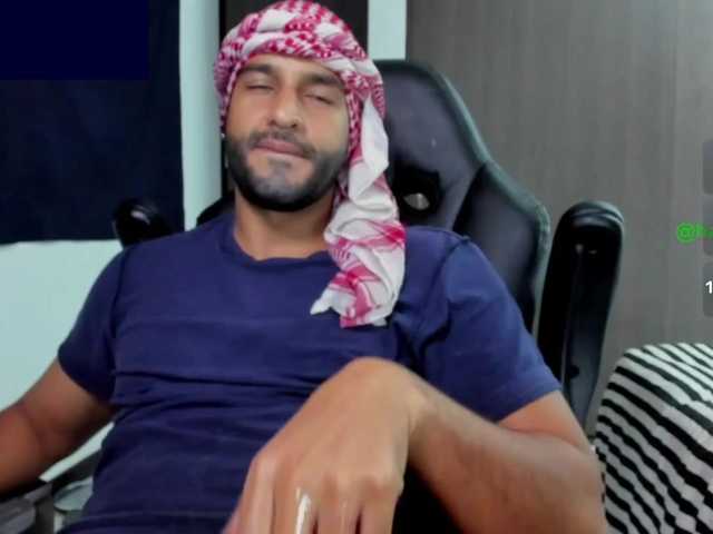 Handsoman11