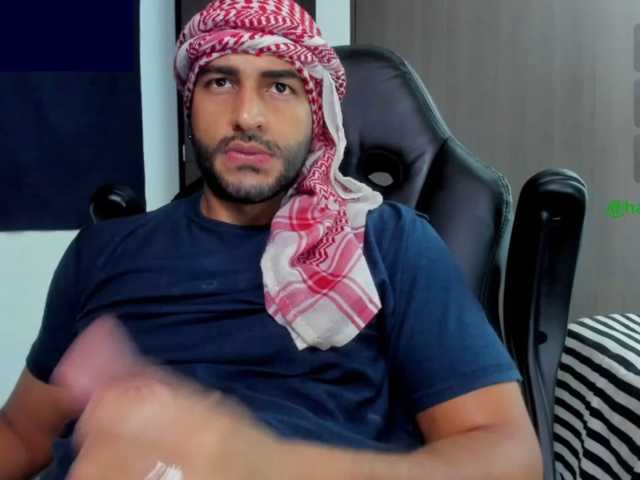 Handsoman11