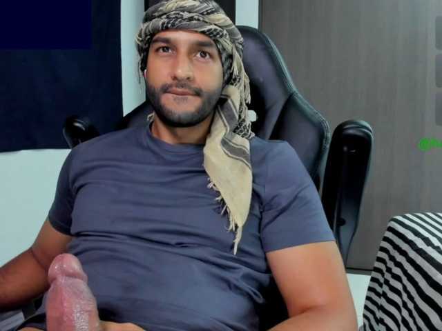 Handsoman11