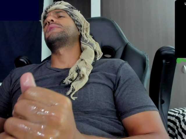 Handsoman11