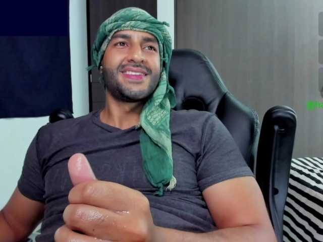 Handsoman11