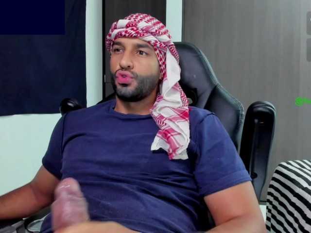 Handsoman11