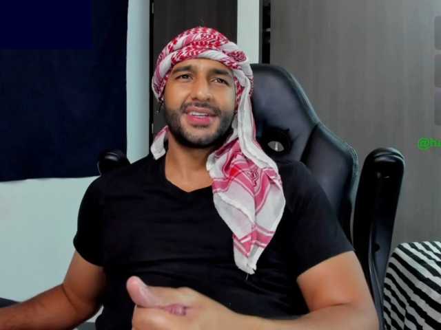 Handsoman11