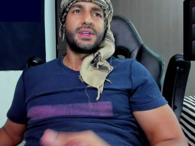 Handsoman11