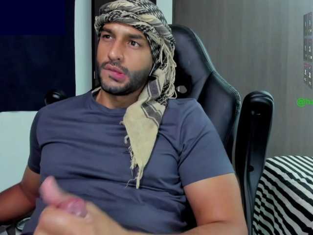 Handsoman11