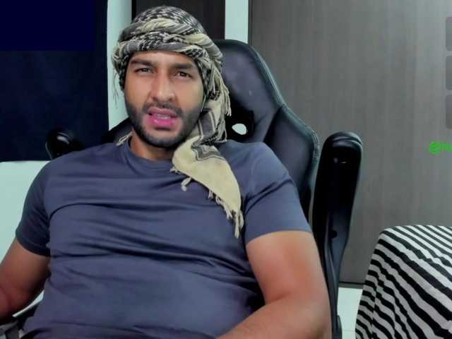 Handsoman11