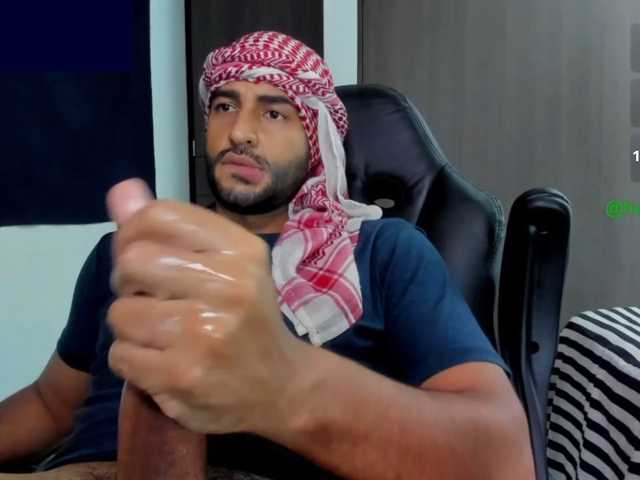 Handsoman11