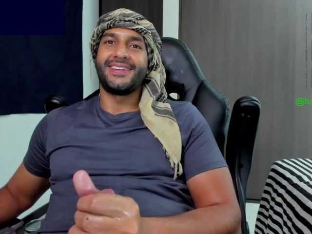 Handsoman11