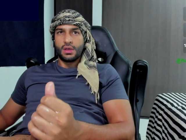 Handsoman11