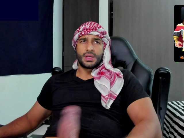 Handsoman11 live webcam show