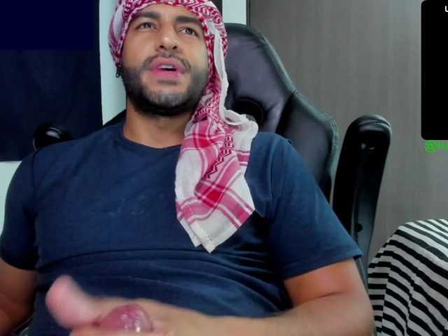 Handsoman11