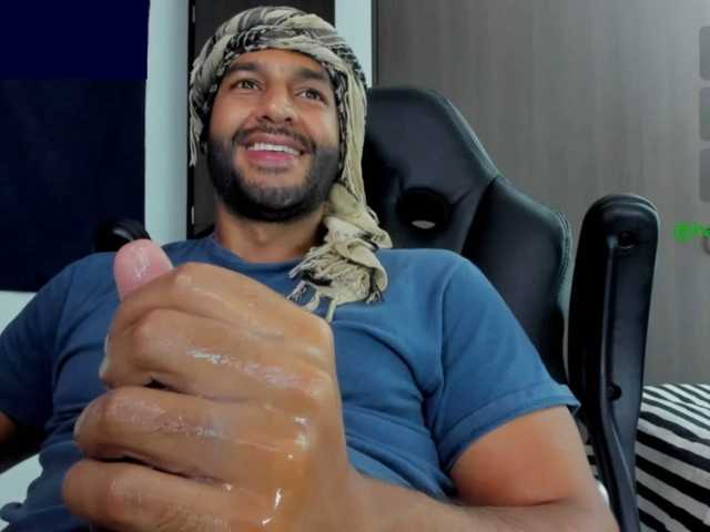 Handsoman11