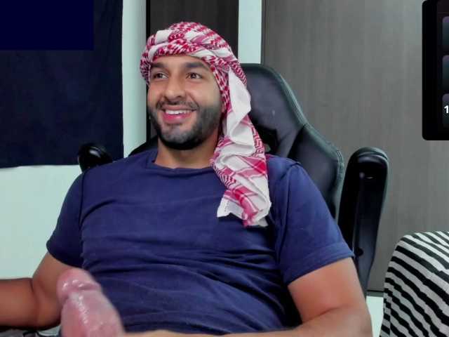 Handsoman11
