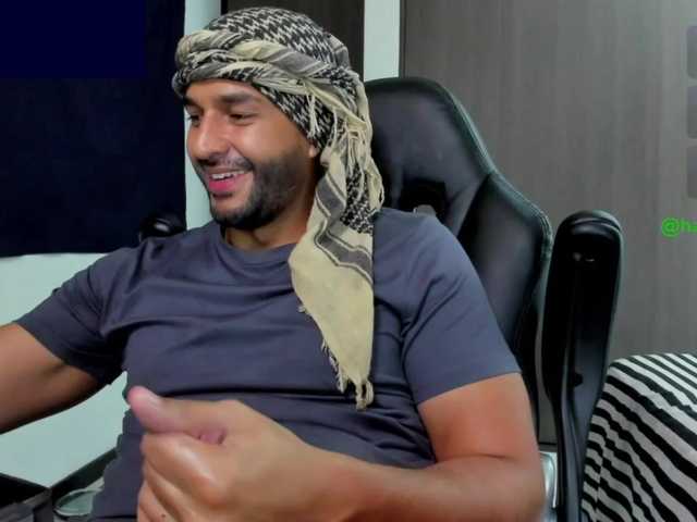 Handsoman11