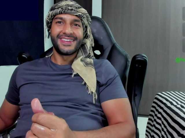 Handsoman11