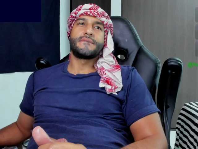 Handsoman11